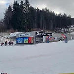 U špičáku Albrechtice v Jizerskych horach