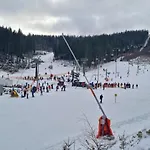 U špičáku Сasa de vacaciones