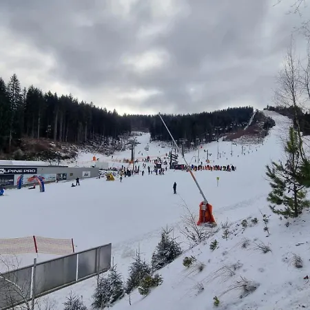 U špičáku Сasa de vacaciones