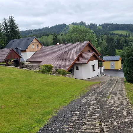 U špičáku Casa de Férias
