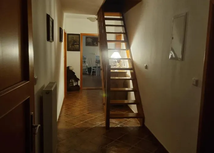U špičáku *